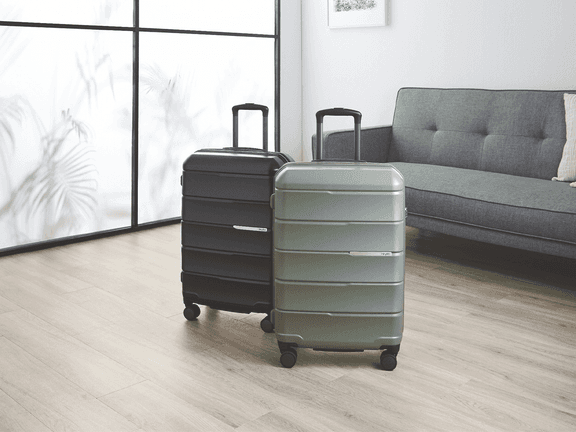 Aldi travel special buy suitcases 1