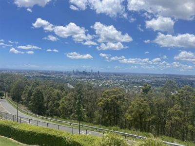 Best Walking Tracks In Brisbane Man Of Many