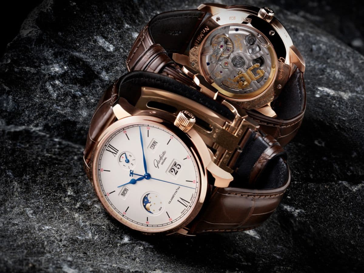 The wind up watch news 50