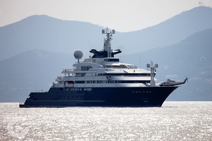 Octopus Superyacht