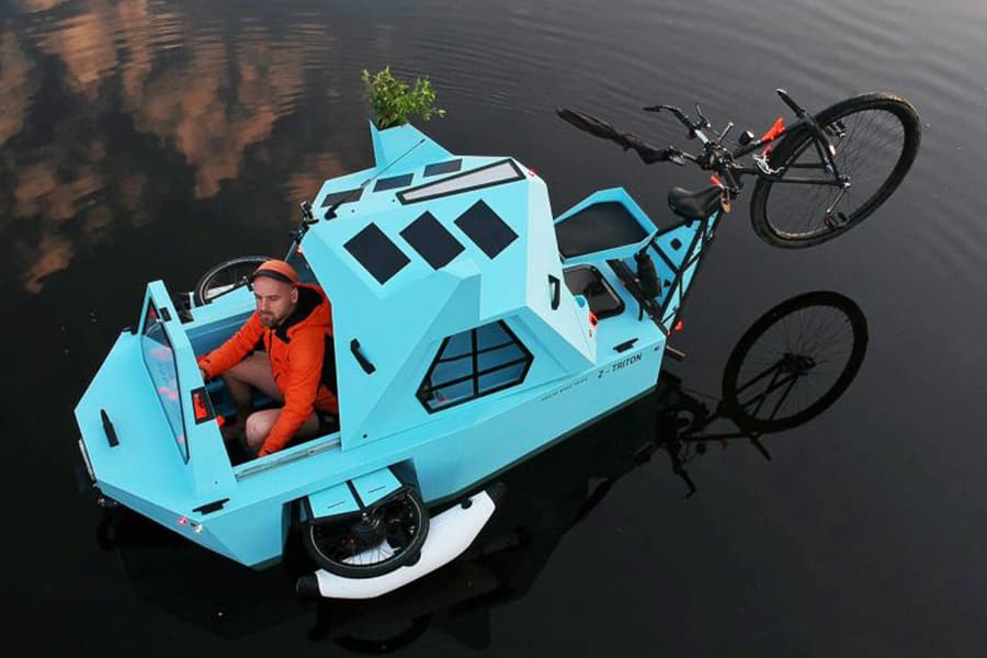 Z-Triton House-Boat-Trike top view