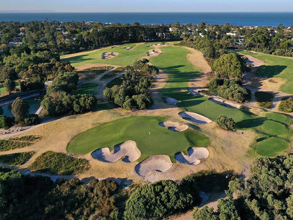 Best melbourne golf courses and clubs