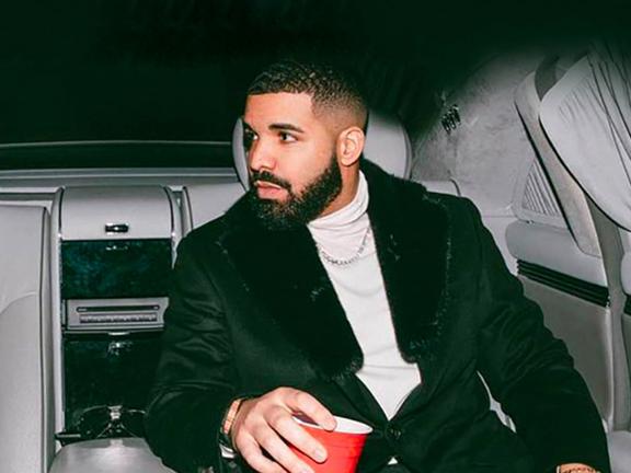 Drake Flexes New $2.95 Million Richard Mille Watch, Making Everyone ...