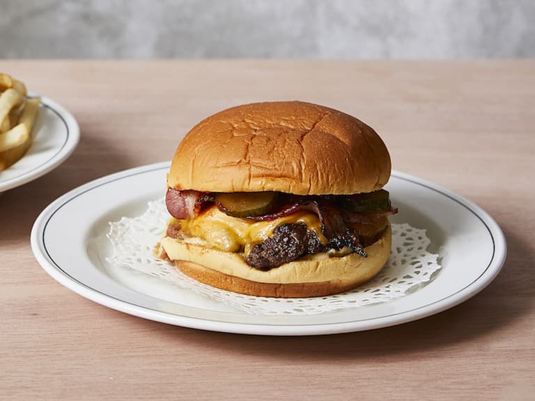 Lotus cheeseburger returns
