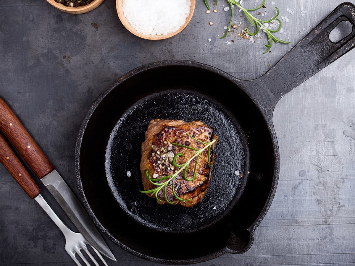 Best cast iron skillet