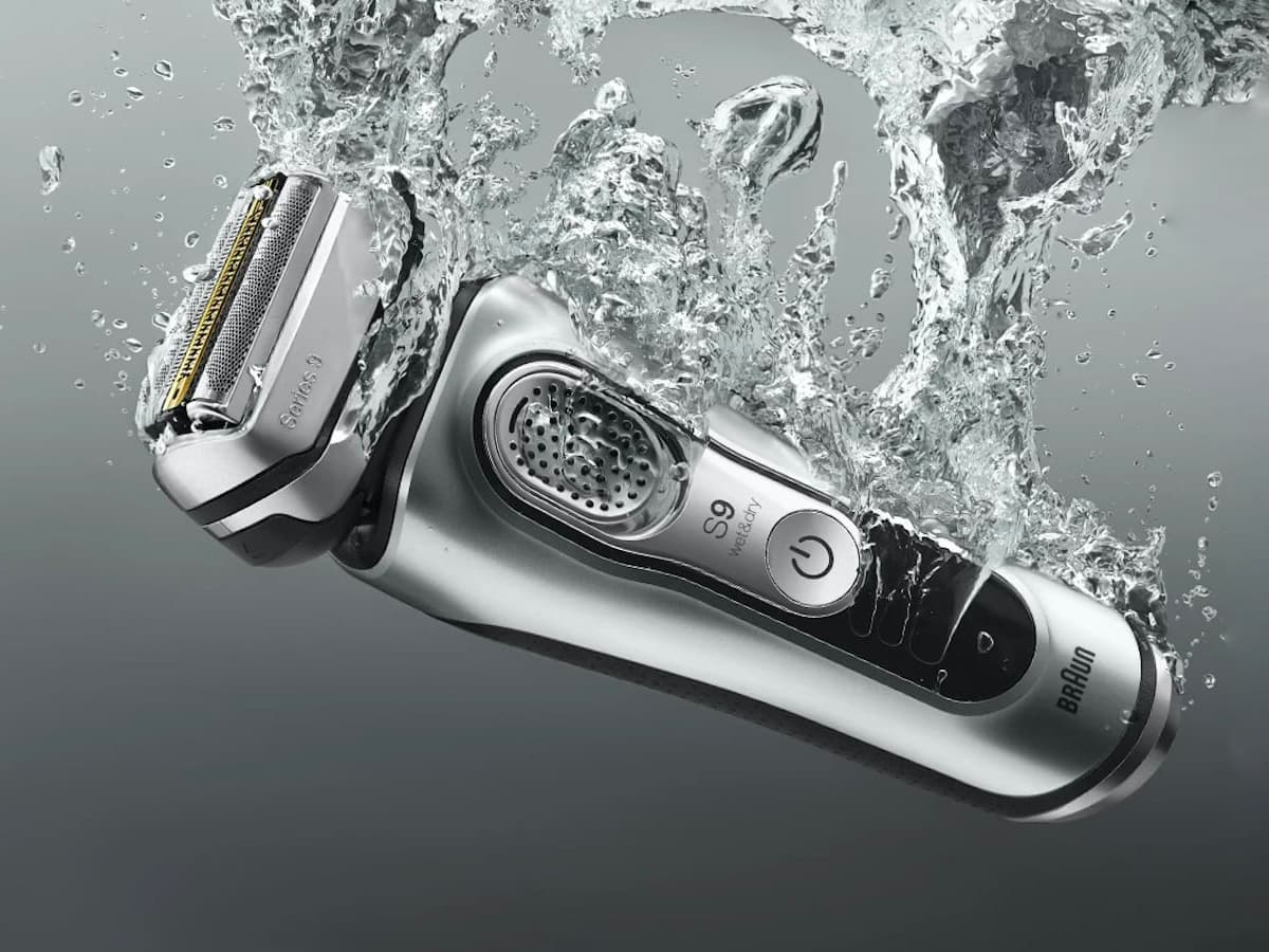 1 braun series 9 electric shaver