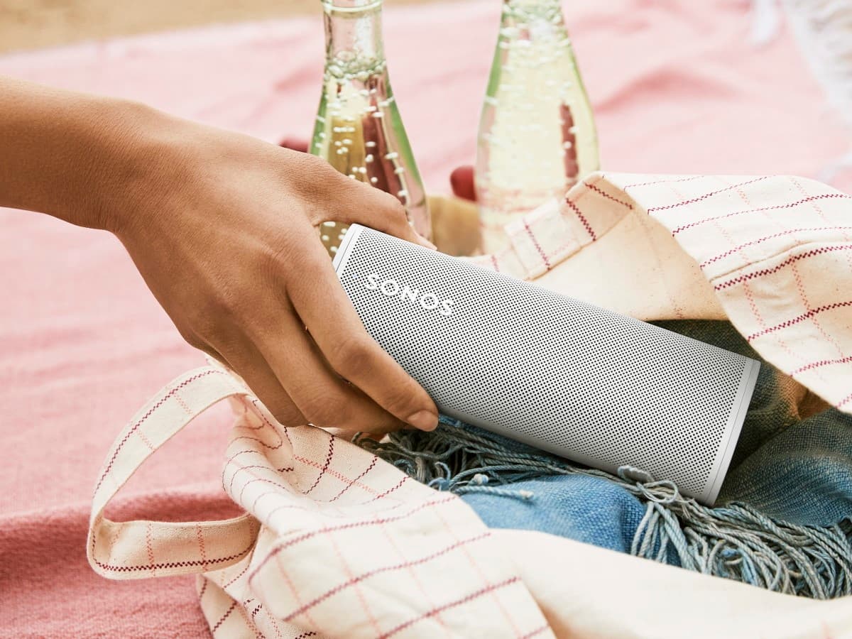 Sonos roam wireless speaker 11