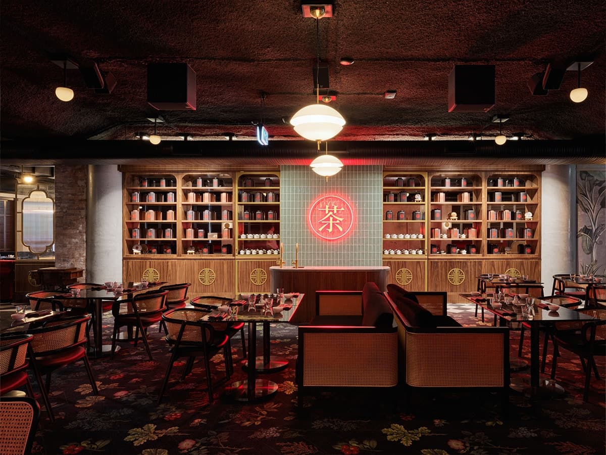 Jinja restaurant interior 7