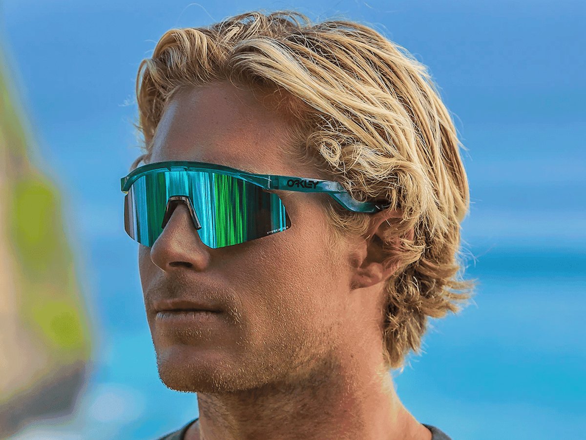 Wearing Oakley s Hydra Sunglasses Will Guarantee People Think You