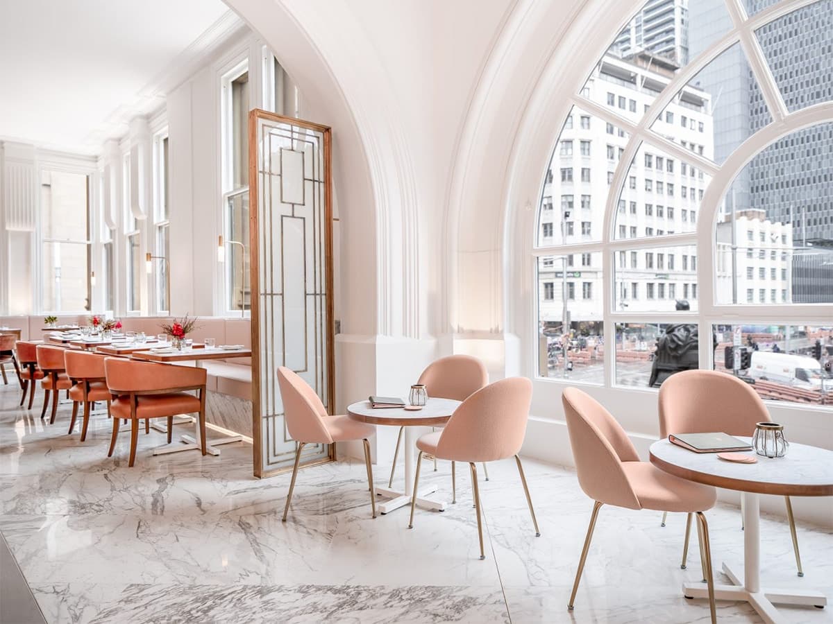 Reign champagne parlour