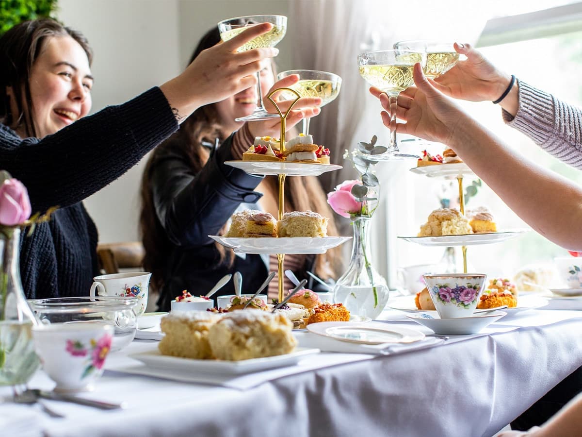 Best high tea in melbourne feature