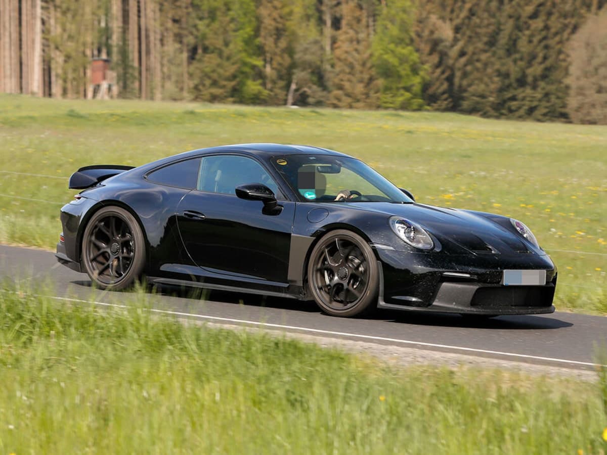 2024 porsche 911 st