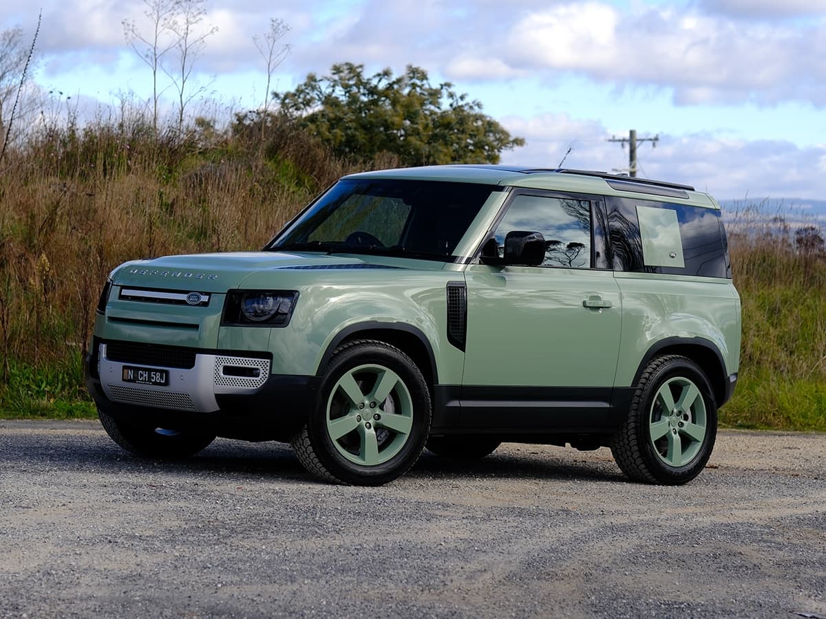 Land rover defender 90 75th