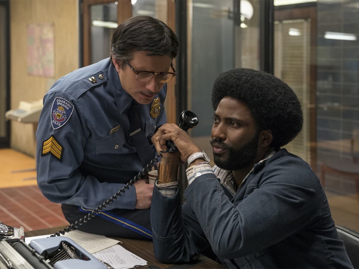 John David Washington and Ken Garito in 'BlacKkKlansman'