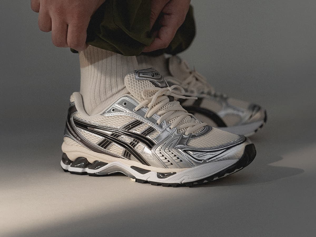 Asics gel kayano 14 on foot