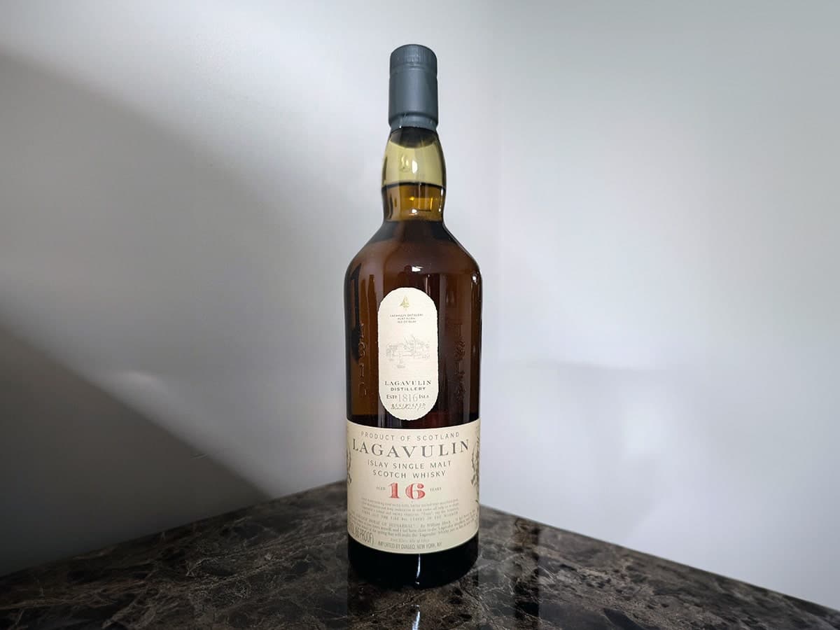 Lagavulin 16 year old review