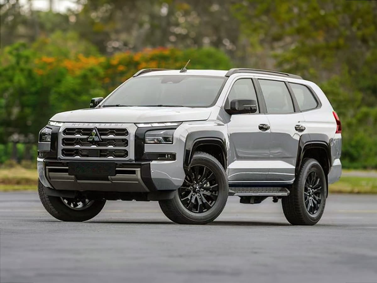 2025 mitsubishi triton render