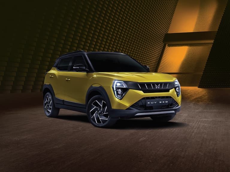 Mahindra xuv 3xo 1