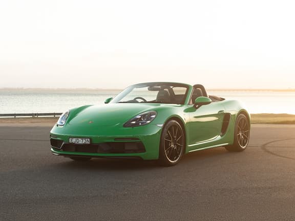 Porsche 718 boxster gts 4 0