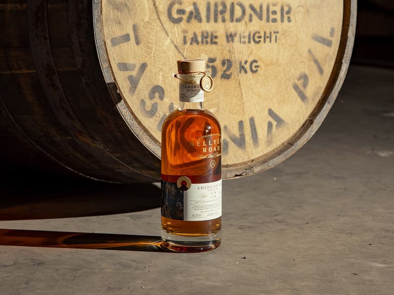 Hellyers Road American Oak 22 Year Old Single Cask 2325.03