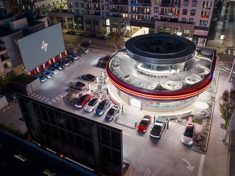Tesla diner 9