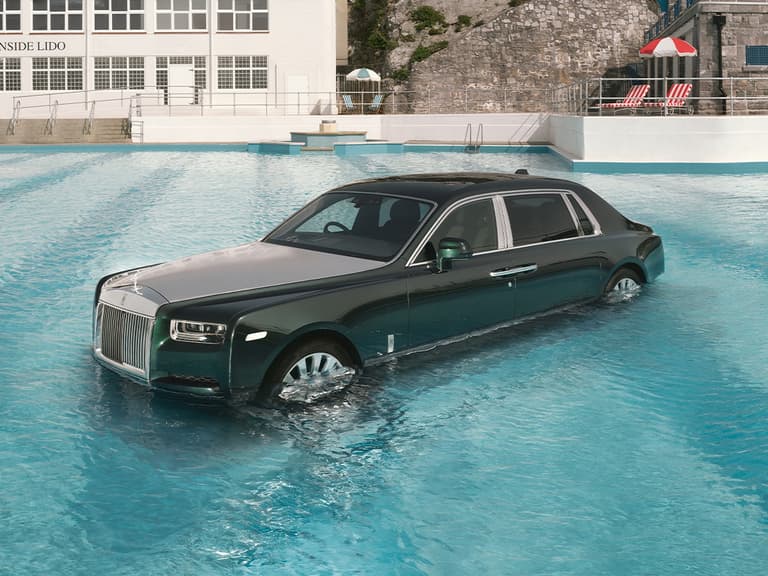 Rolls royce phantom extended in pool 1