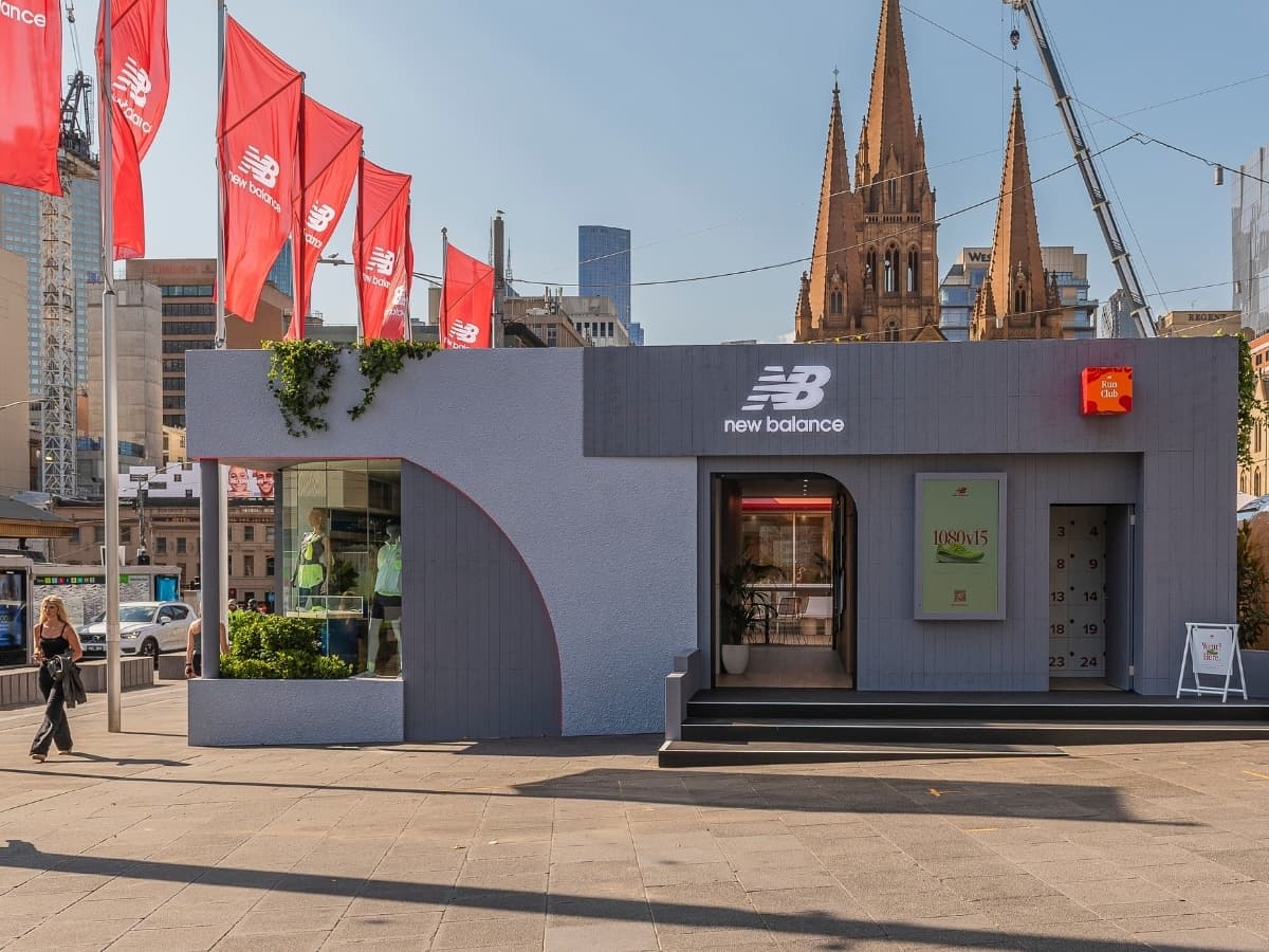New Balance Fed Square AO