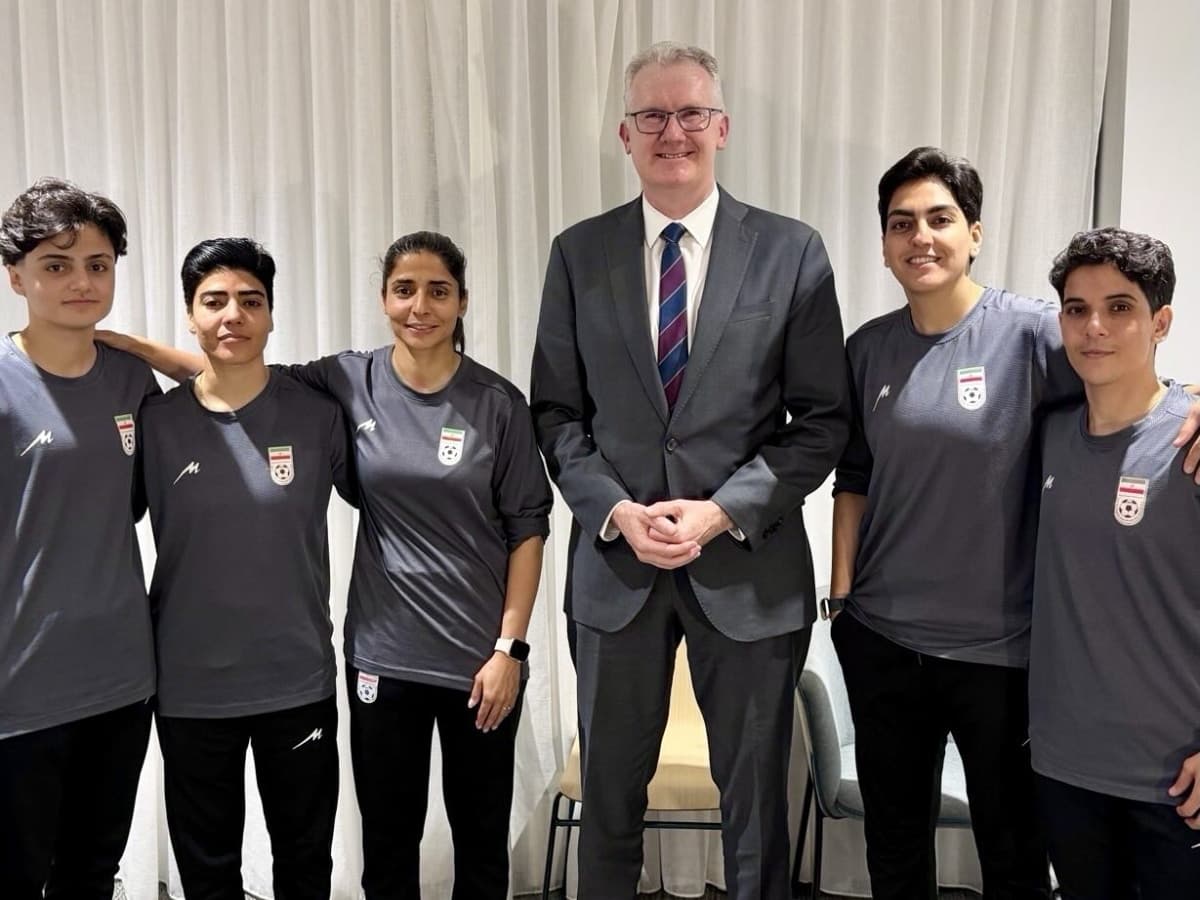 Iran women's football team aslyum 4