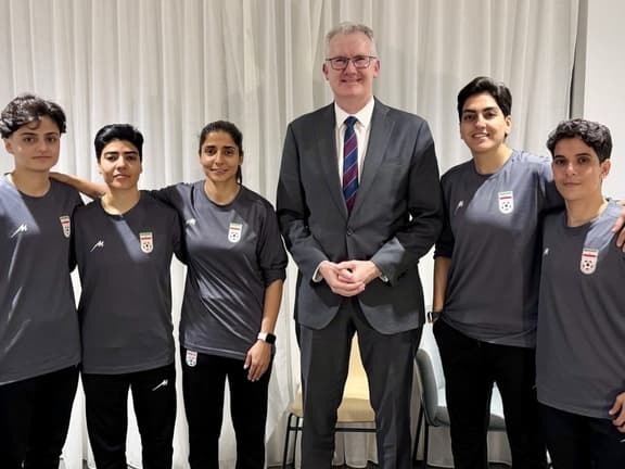 Iran women's football team aslyum 4