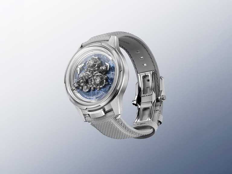 Ulysse nardin super freak feature