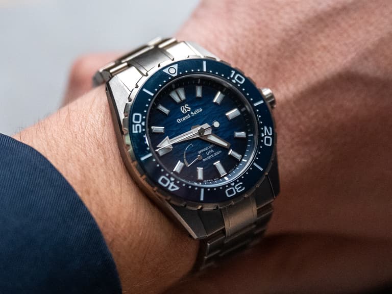Grand seiko slgb023 close up