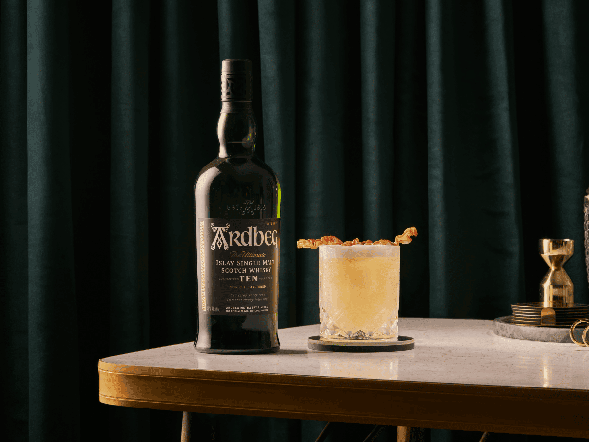 Ardbeg 10 Year Old Single Malt Scotch Whisky