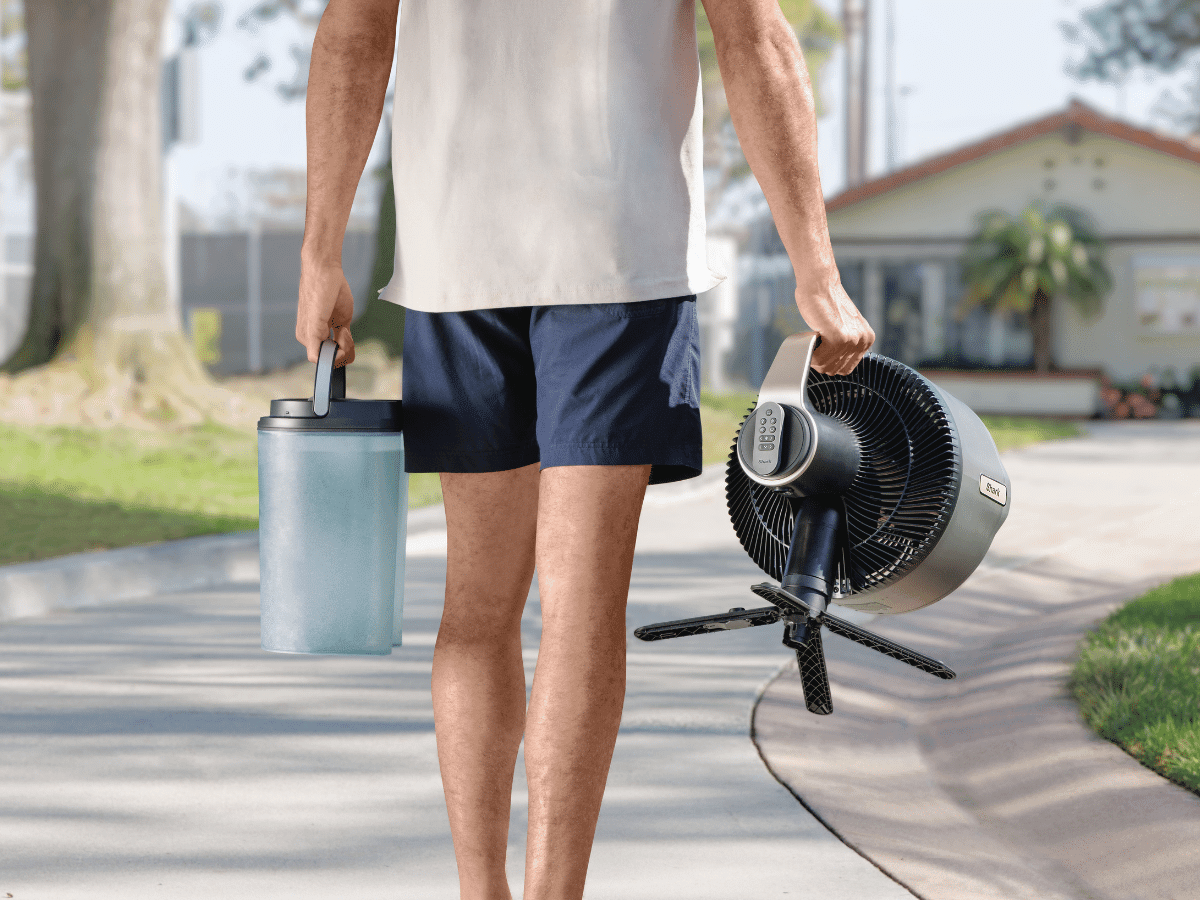 Shark FlexBreeze Fan With Misting Attachment - Black | Image: Shark