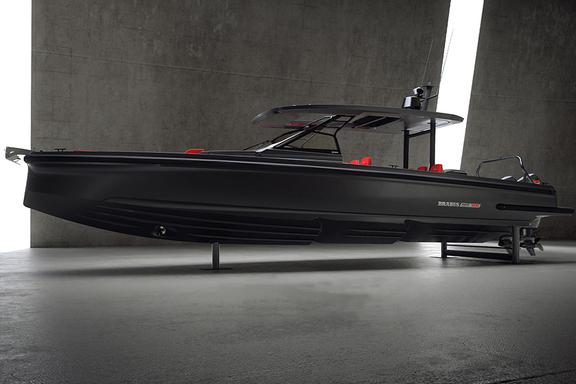 Brabus Shadow 900 boat side view