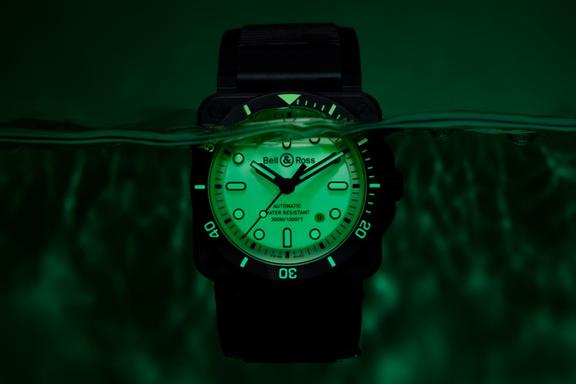 bell & Ross luminous divers watch