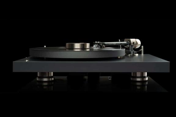 Pro ject debut pro turntable