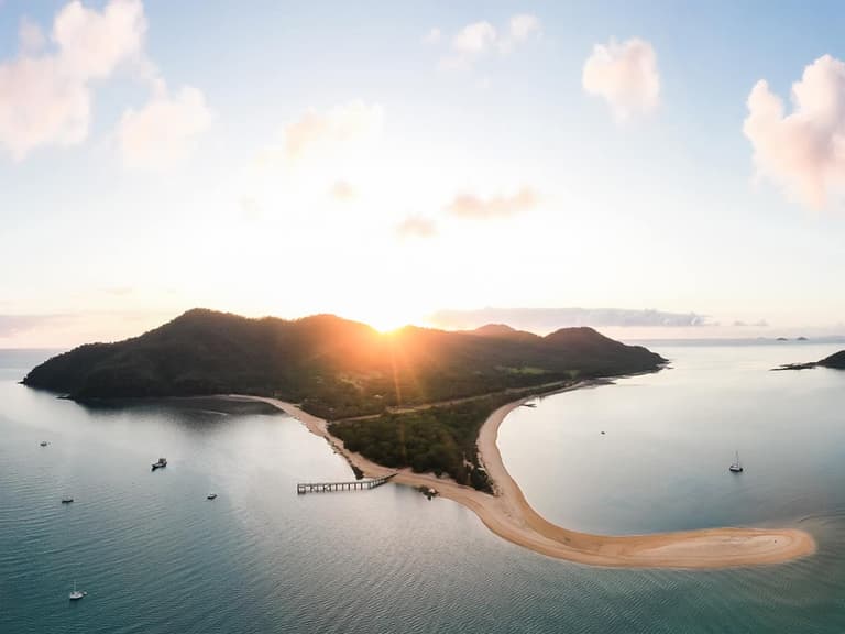 Mike cannon brookes island great barrier reed