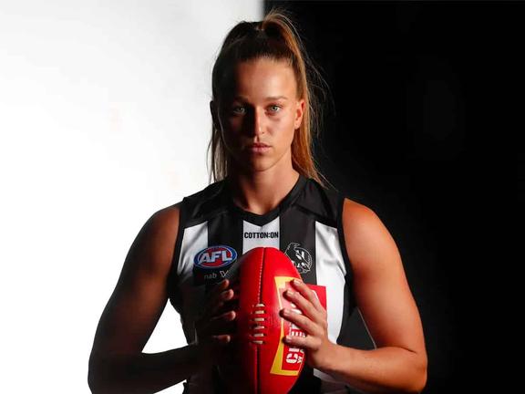 Ruby schleicher poses during collingwoods official photo day on december 10 2021 picture afl photos