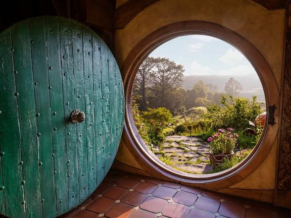Hobbiton airbnb 3