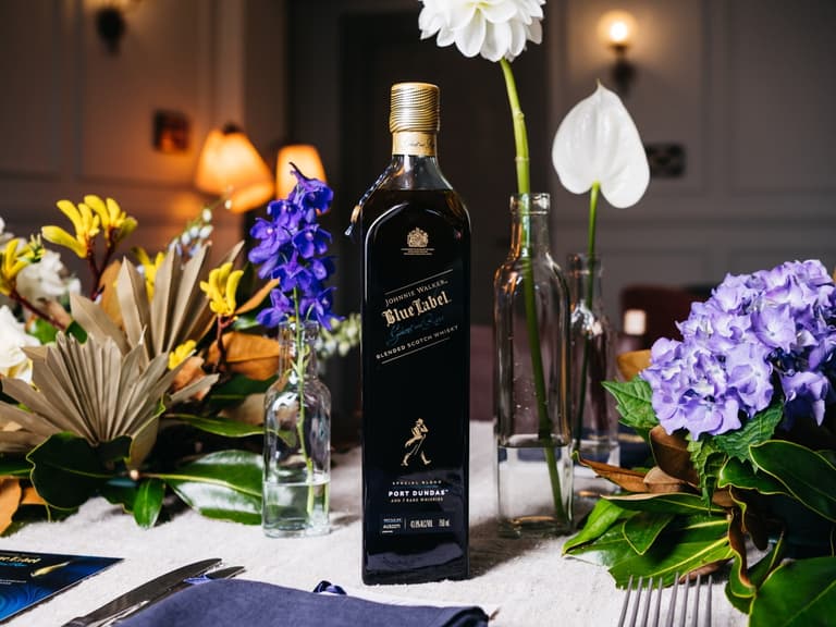 Johnnie walker port dundas blue label ghost and rare