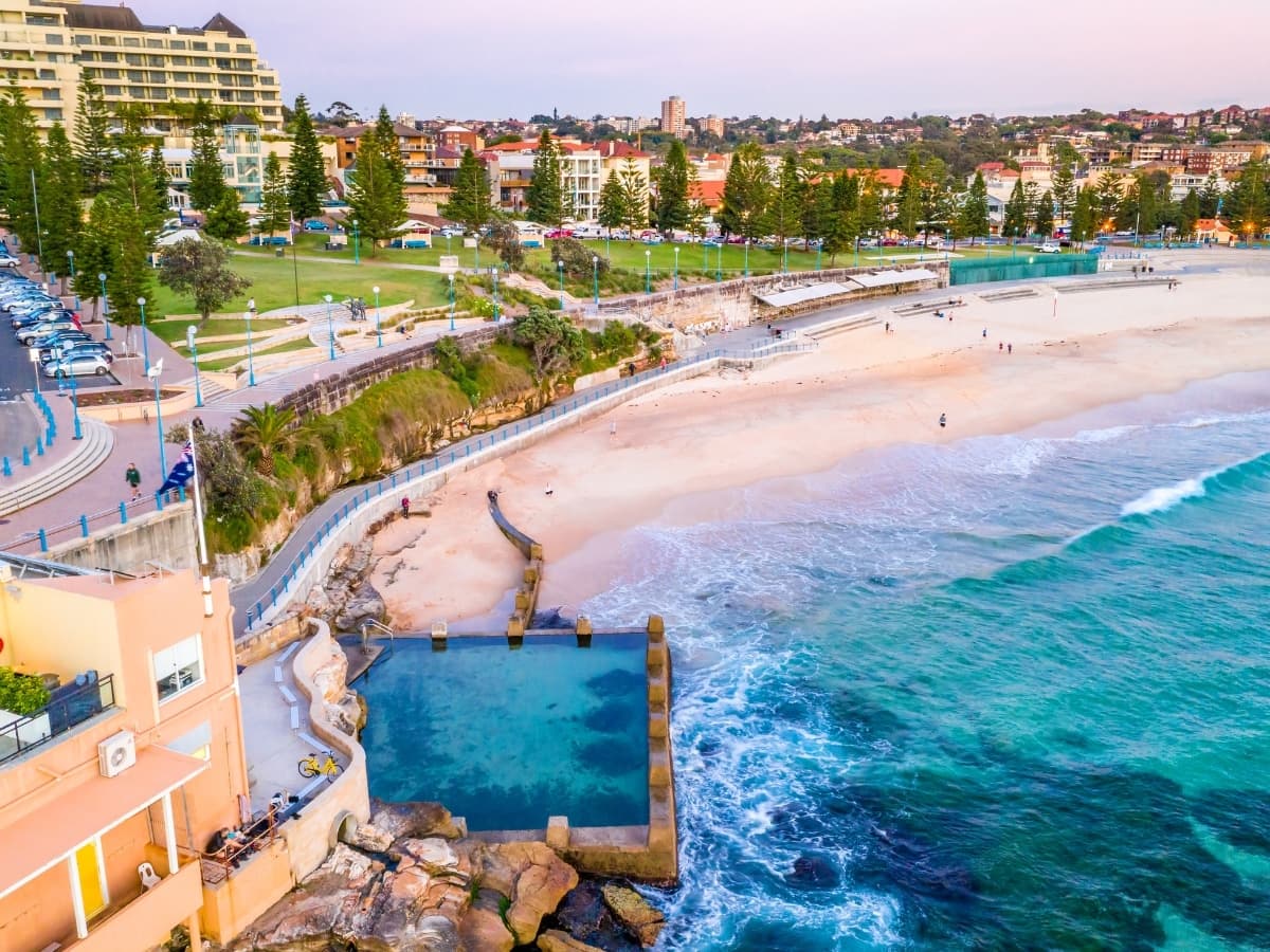 Coogee beach navy ship sinking for diving playground