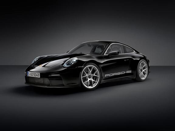 Porsche 911 st feature