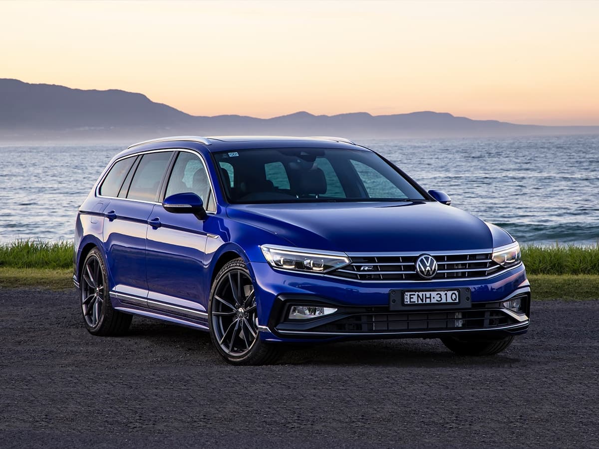 Volkswagen passat 206tsi r line feature image