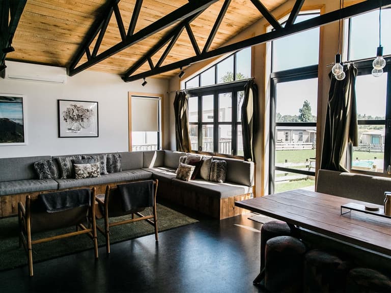 Redrock Hut interior