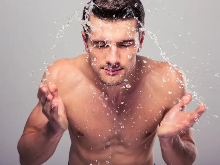 Guide to the best mens skincare routine top 10 mens skincare tips every guy should follow