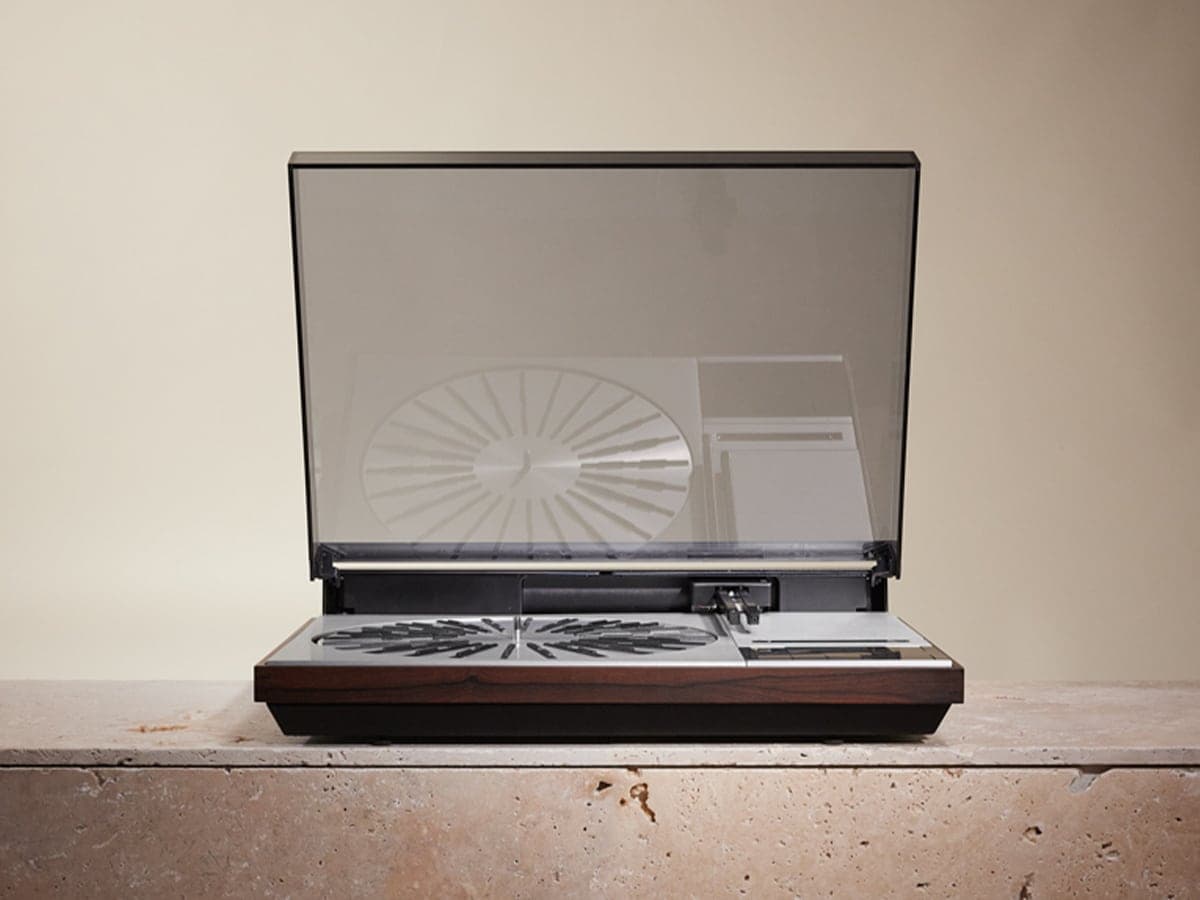 Saint laurent bang olufsen beogram 4000 series restomod turntable open on table