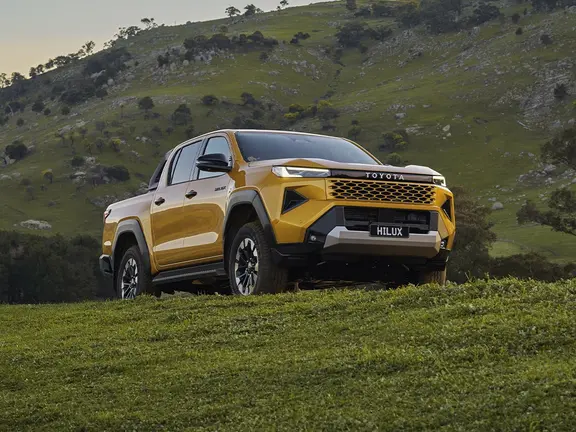 2026 toyota hilux