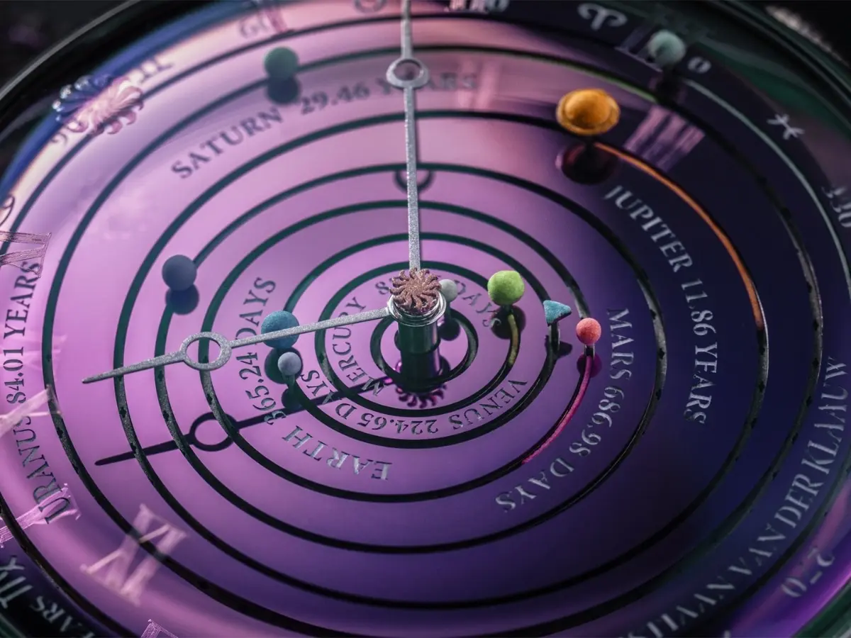 Christiaan van der klaauw x revolution grand planetarium eccentric si14 7