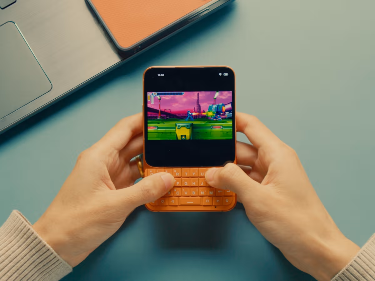 Unihertz titan 2 elite smartphone 6
