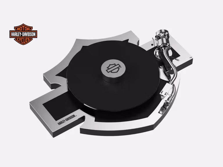 Pro ject audio x harley davidson limited edition turntable 1